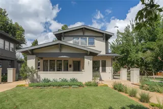 Sold home at 201 NW 20th Street