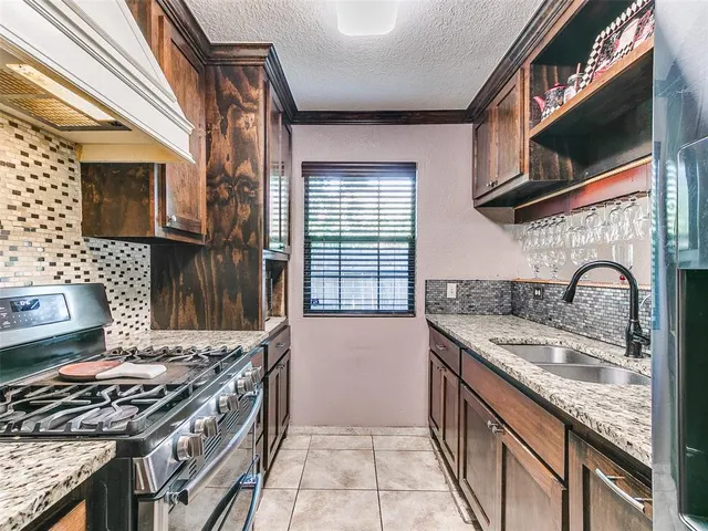 Photo 2 — 1628 NW 8th Street, Oklahoma City, OK 73106