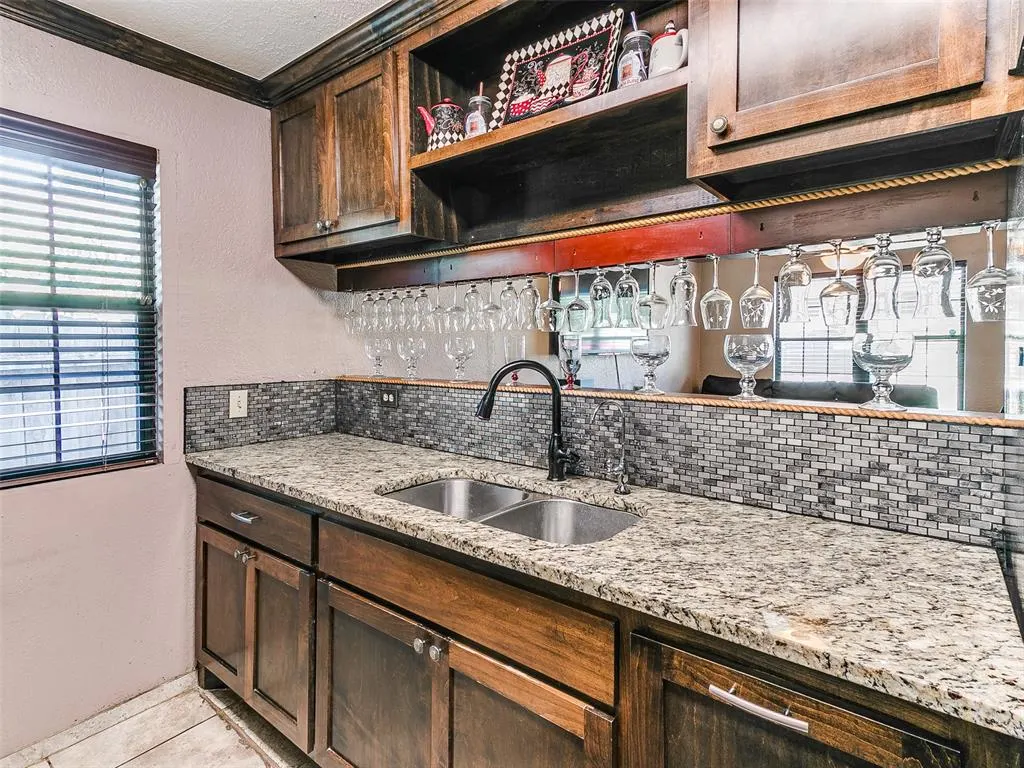 Photo 3 — 1628 NW 8th Street, Oklahoma City, OK 73106