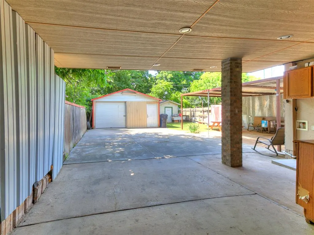 Photo 10 — 1628 NW 8th Street, Oklahoma City, OK 73106