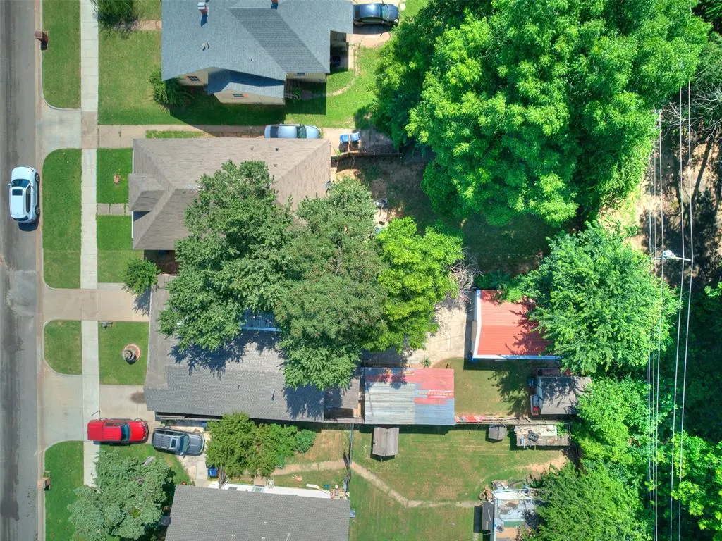 Photo 13 — 1628 NW 8th Street, Oklahoma City, OK 73106