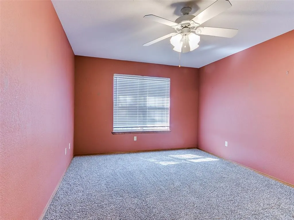 Photo 17 — 6429 Masons Drive, Oklahoma City, OK 73142