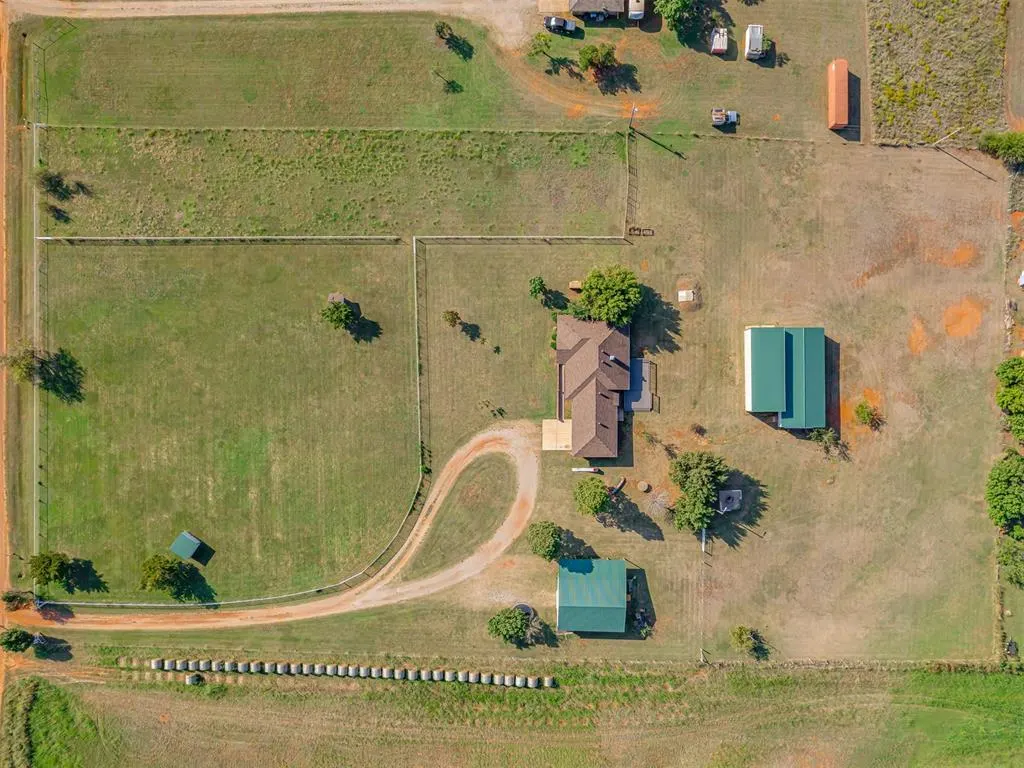 Photo 3 — 5517 NW Cemetery, Piedmont, OK 73078