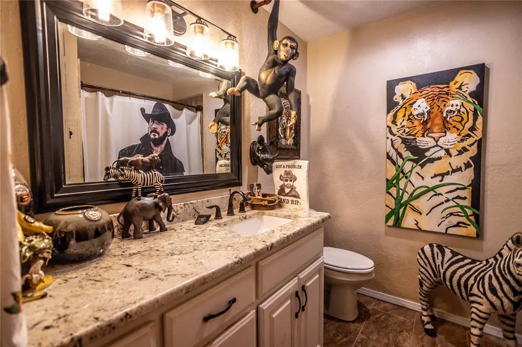 Photo 13 — 3 Peterson Drive, Clinton, OK 73601