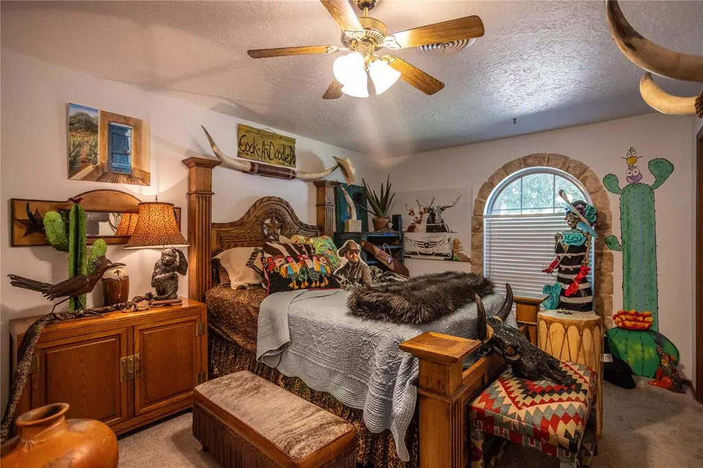 Photo 14 — 3 Peterson Drive, Clinton, OK 73601
