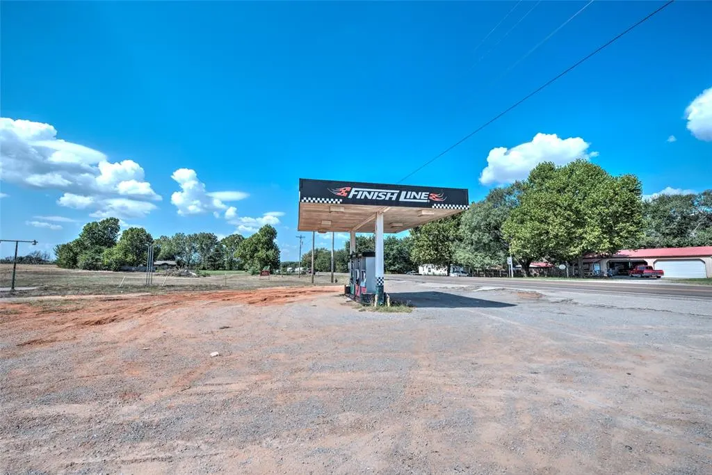 Photo 5 — 19946 State Highway 39, Purcell, OK 73080