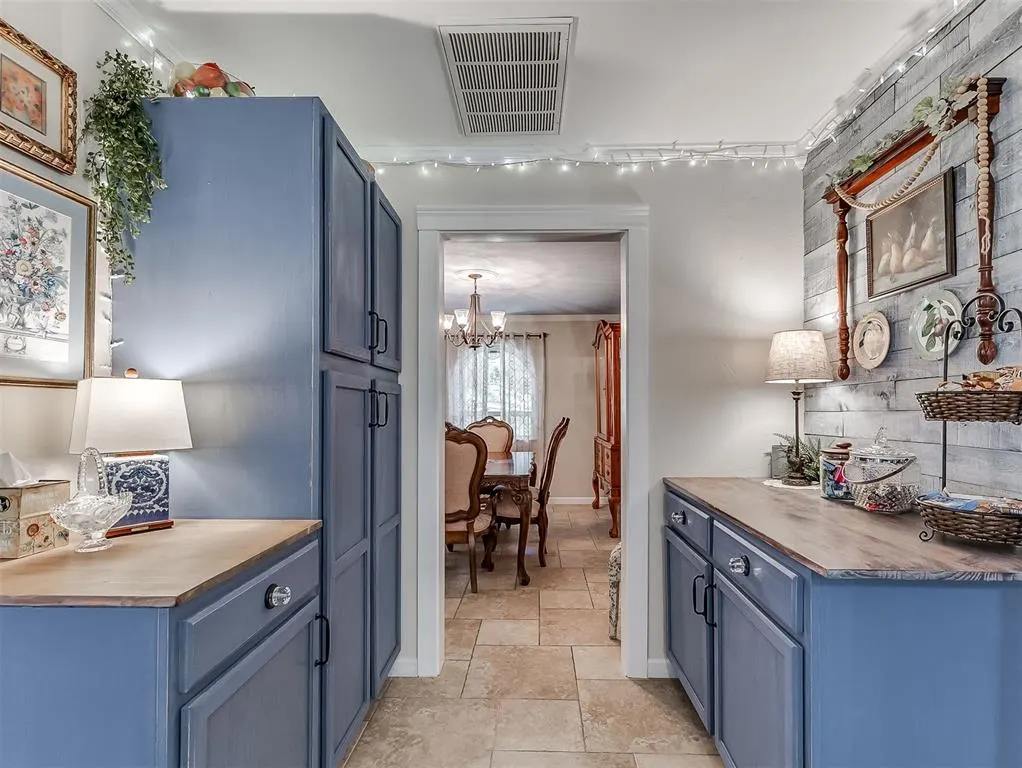 Photo 8 — 4501 Tall Oaks Court, Edmond, OK 73025