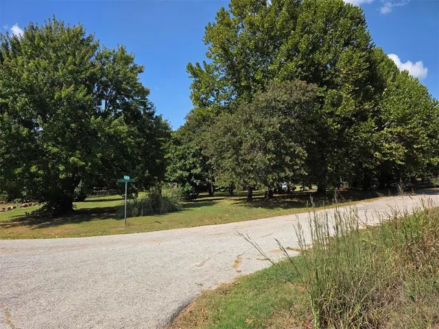 Photo 3 — 11100 Creekvale Road, Oklahoma City, OK 73165