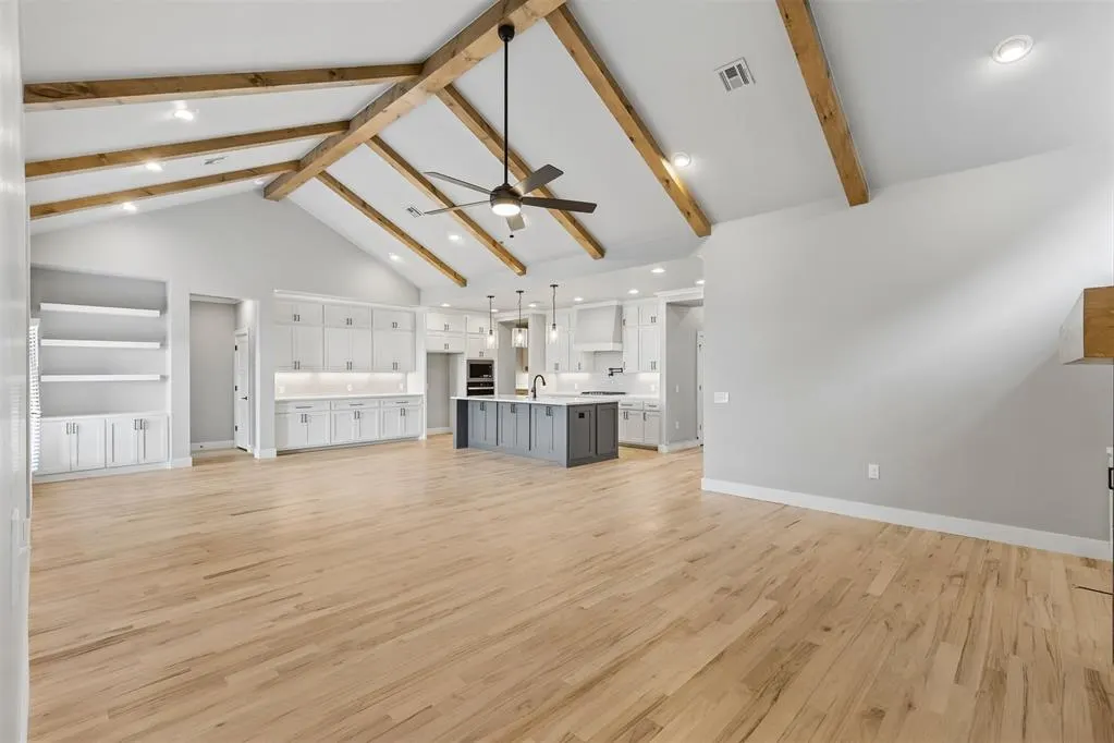 Photo 5 — 18005 Youngs Avenue, Edmond, OK 73012