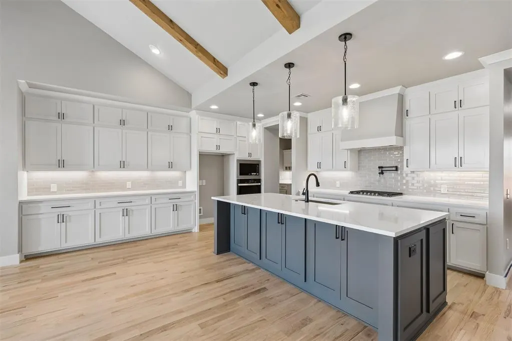 Photo 9 — 18005 Youngs Avenue, Edmond, OK 73012