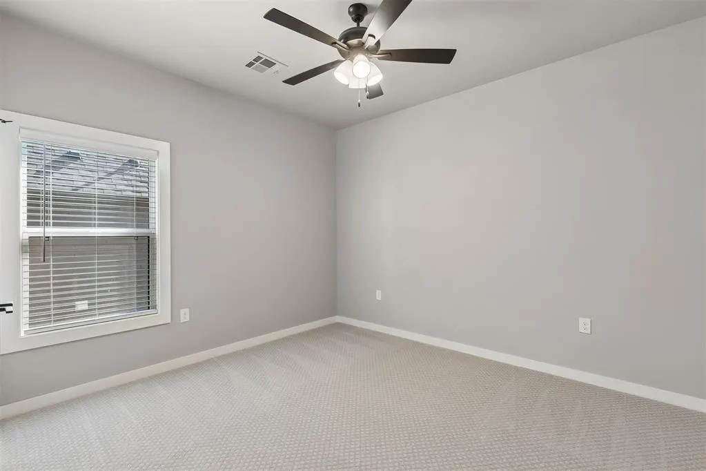 Photo 27 — 18005 Youngs Avenue, Edmond, OK 73012