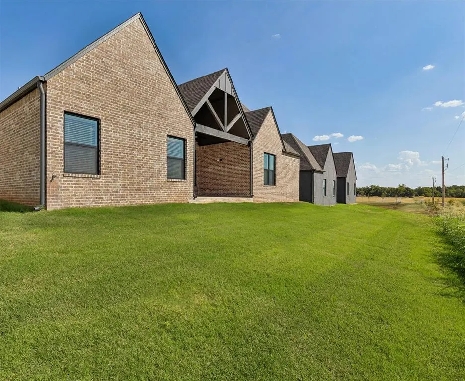 Photo 40 — 18005 Youngs Avenue, Edmond, OK 73012