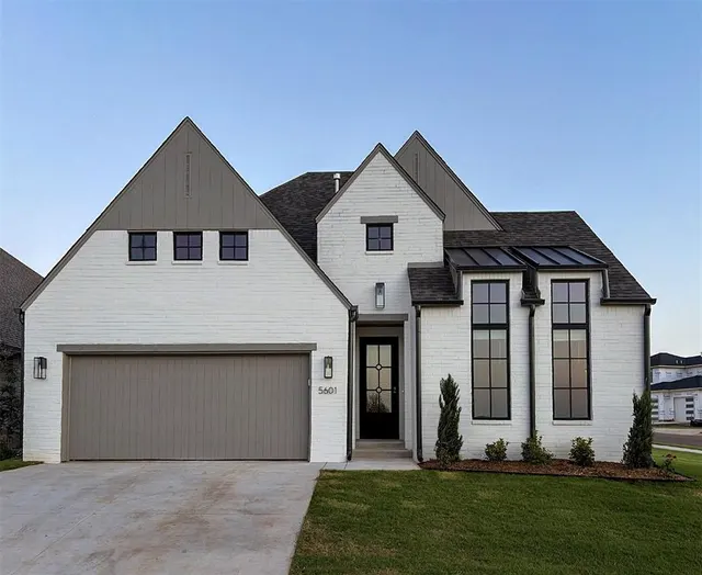 Front exterior — 5601 NW 154th Terrace, Edmond, OK 73013