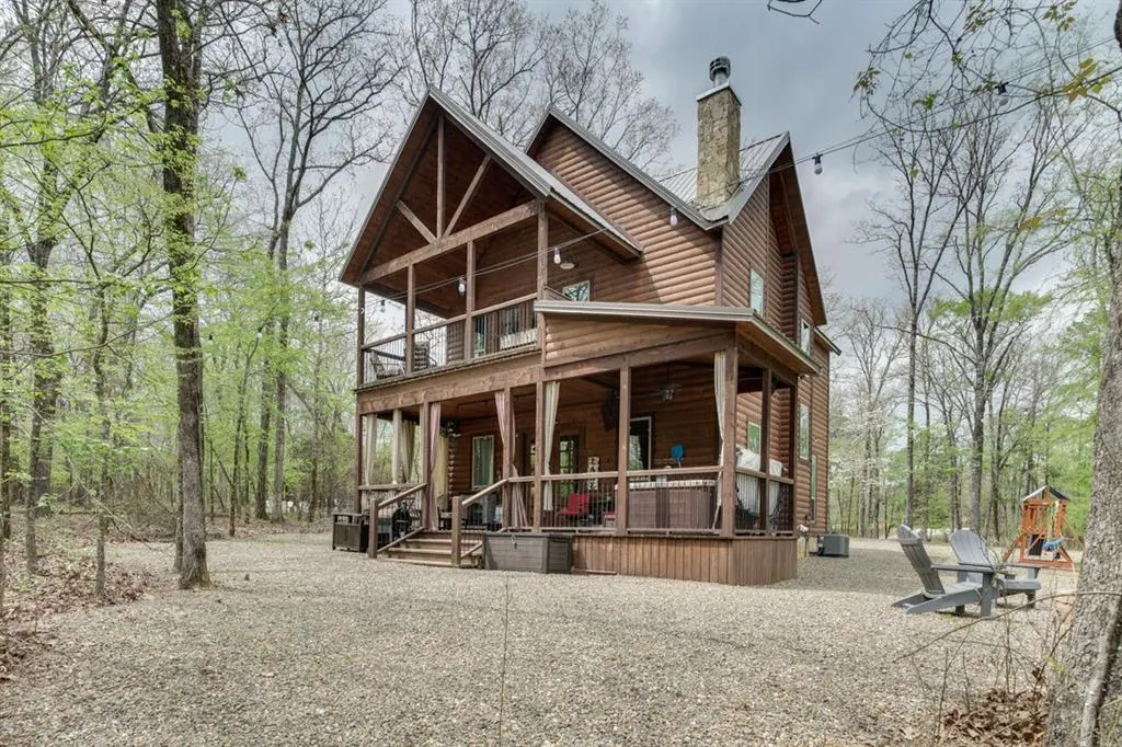 Front exterior — 684 N State Highway 259A, Broken Bow, OK 74728