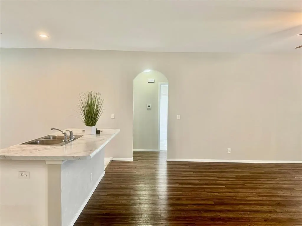 Photo 5 — 3749 S 153rd East Avenue, Tulsa, OK 74134