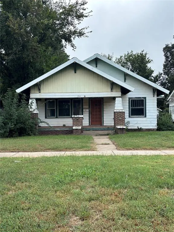 Photo 2 — 1511 E Broadway Avenue, Enid, OK 73701