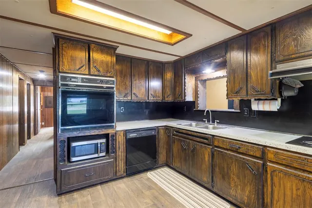 Photo 4 — 12373 N 1750 Road, Erick, OK 73645