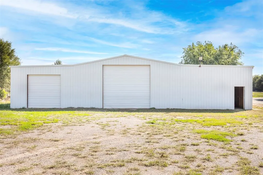 Photo 31 — 12373 N 1750 Road, Erick, OK 73645