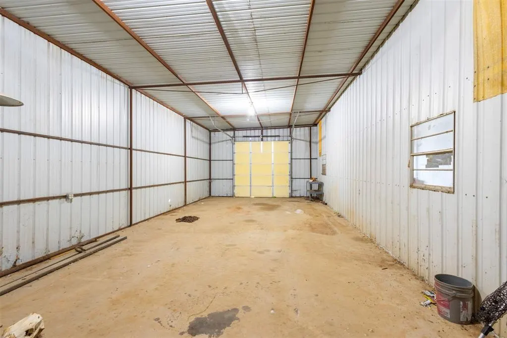 Photo 35 — 12373 N 1750 Road, Erick, OK 73645