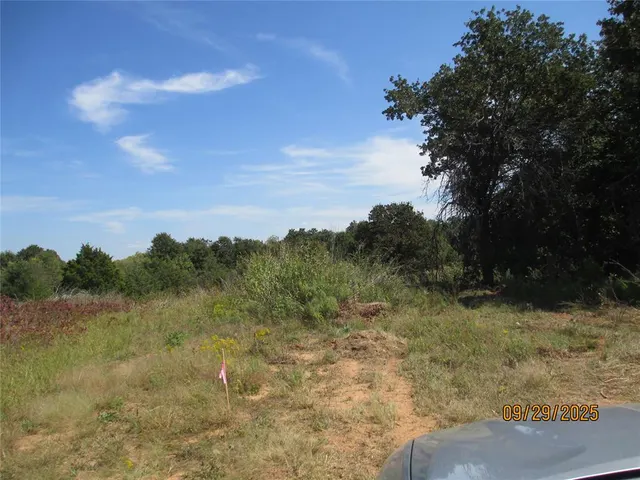 Photo 4 — 25514 S May Avenue, Blanchard, OK 73010