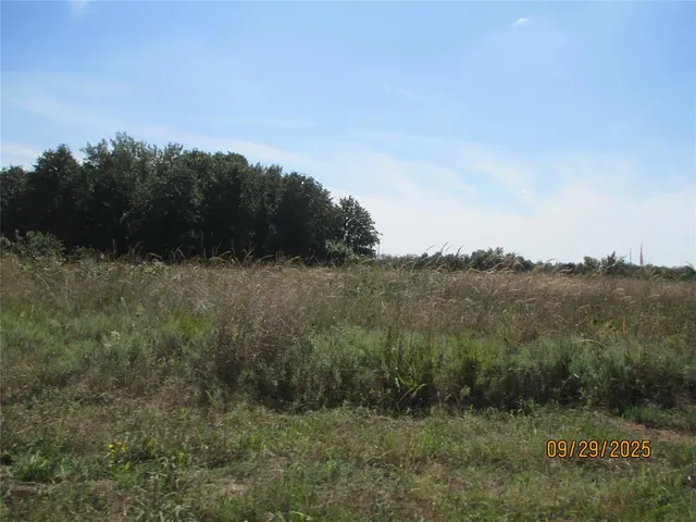 Photo 6 — 25514 S May Avenue, Blanchard, OK 73010
