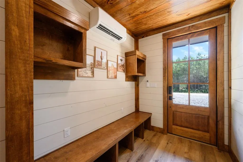 Photo 3 — 23 Wolf Tree Trail, Broken Bow, OK 74728
