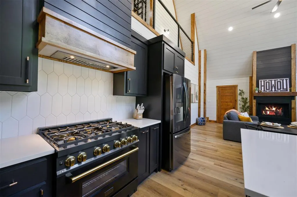 Photo 11 — 23 Wolf Tree Trail, Broken Bow, OK 74728