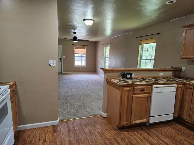 Photo 8 — 622 W 23rd Street, Ada, OK 74820