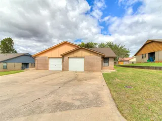 Sold home at 1125 Tall Oaks Drive