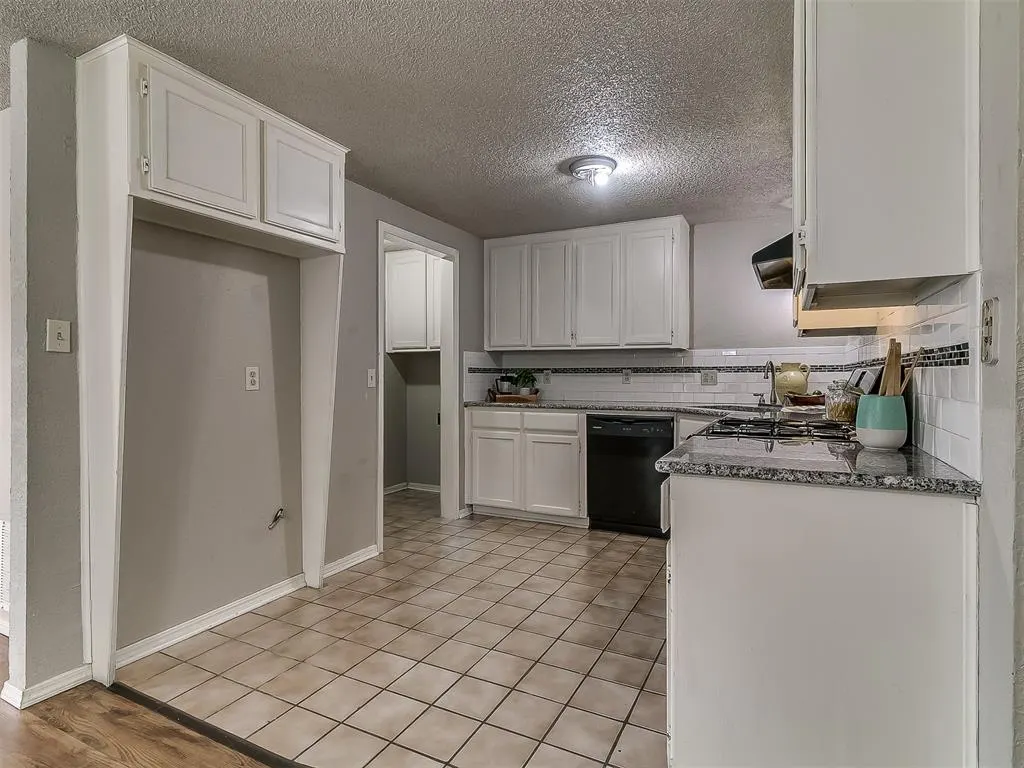 Photo 20 — 1125 Tall Oaks Drive, Midwest City, OK 73110