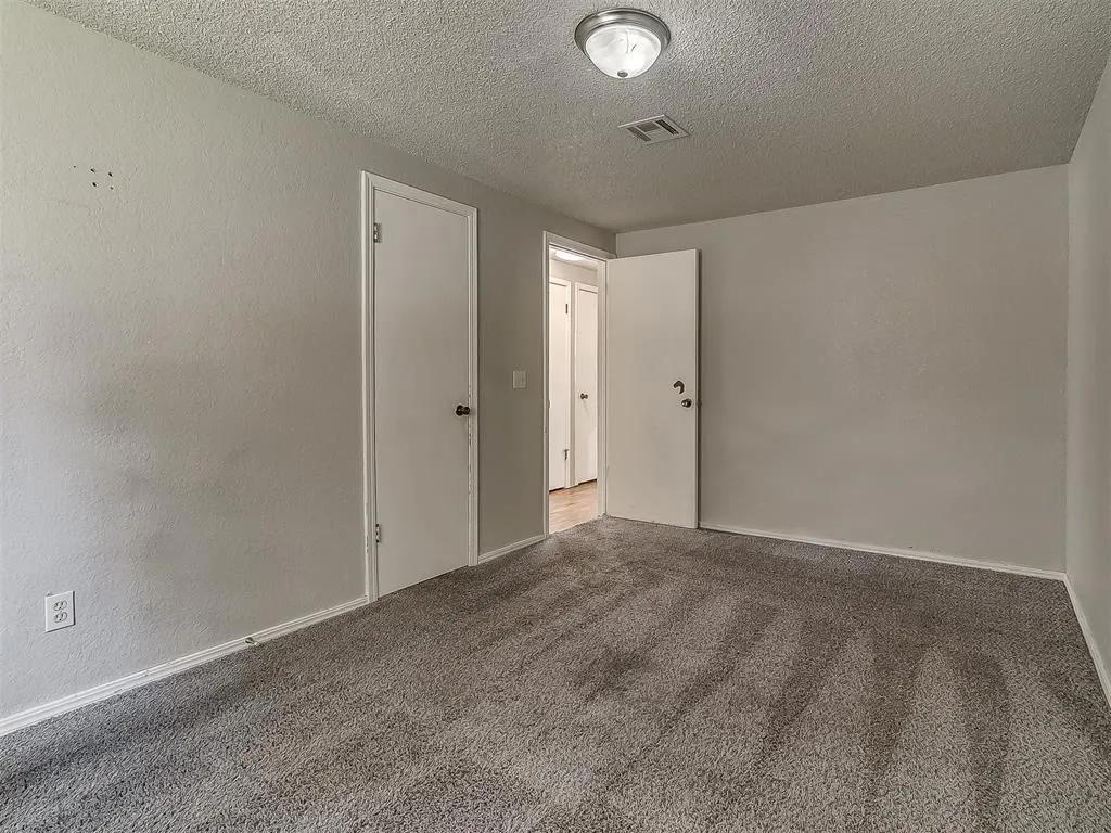 Photo 33 — 1125 Tall Oaks Drive, Midwest City, OK 73110