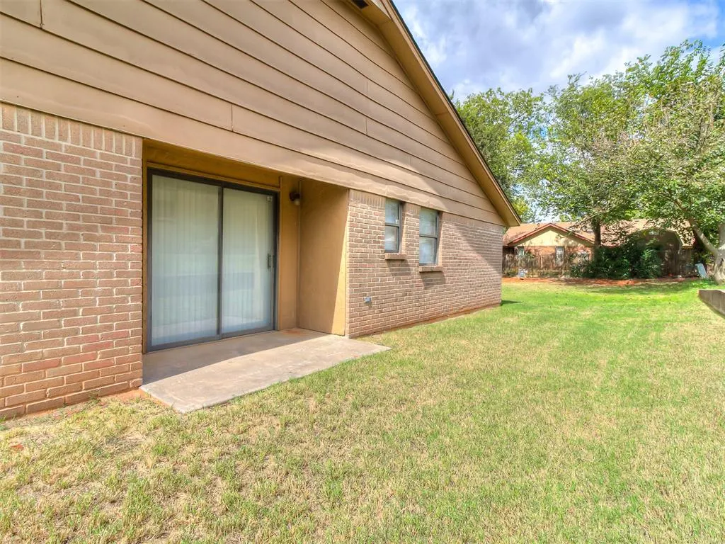 Photo 40 — 1125 Tall Oaks Drive, Midwest City, OK 73110