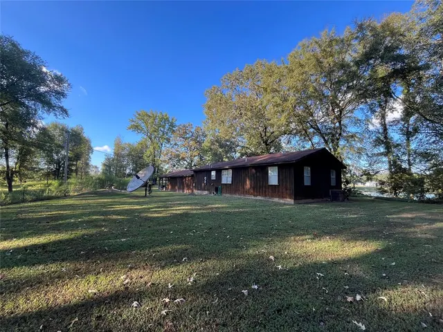 Photo 2 — 1360 Indigo Road, Broken Bow, OK 74728