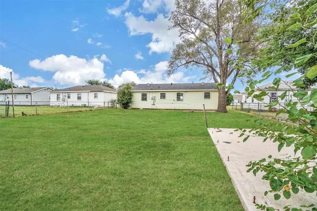Photo 22 — 1109 Chestnut Street, Altus, OK 73521