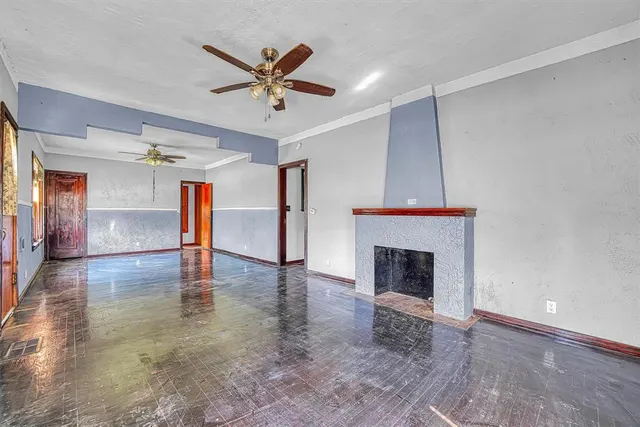 Photo 4 — 200 N Maryland Avenue, Mangum, OK 73554