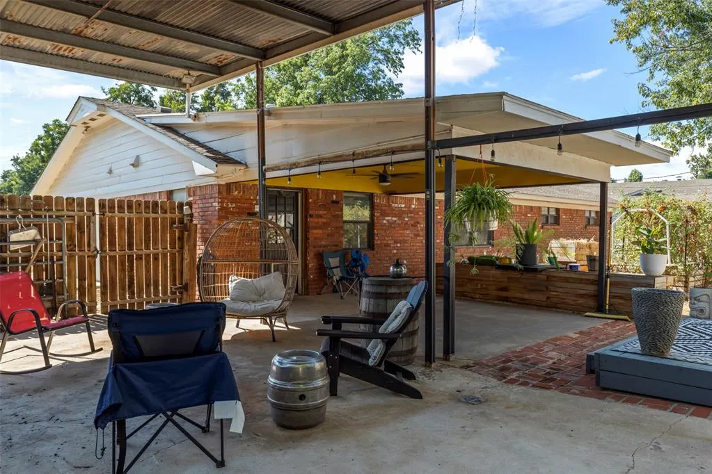 Photo 25 — 8213 NW 25th Street, Bethany, OK 73008