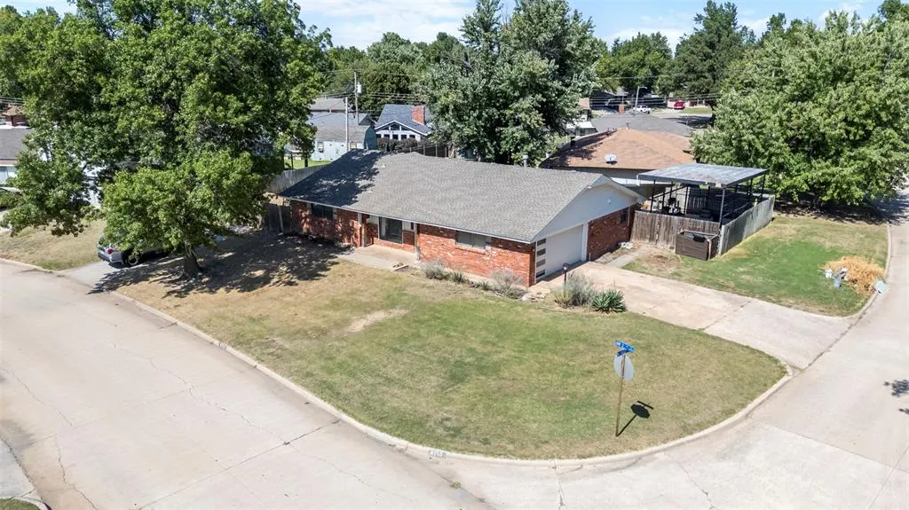 Photo 33 — 8213 NW 25th Street, Bethany, OK 73008