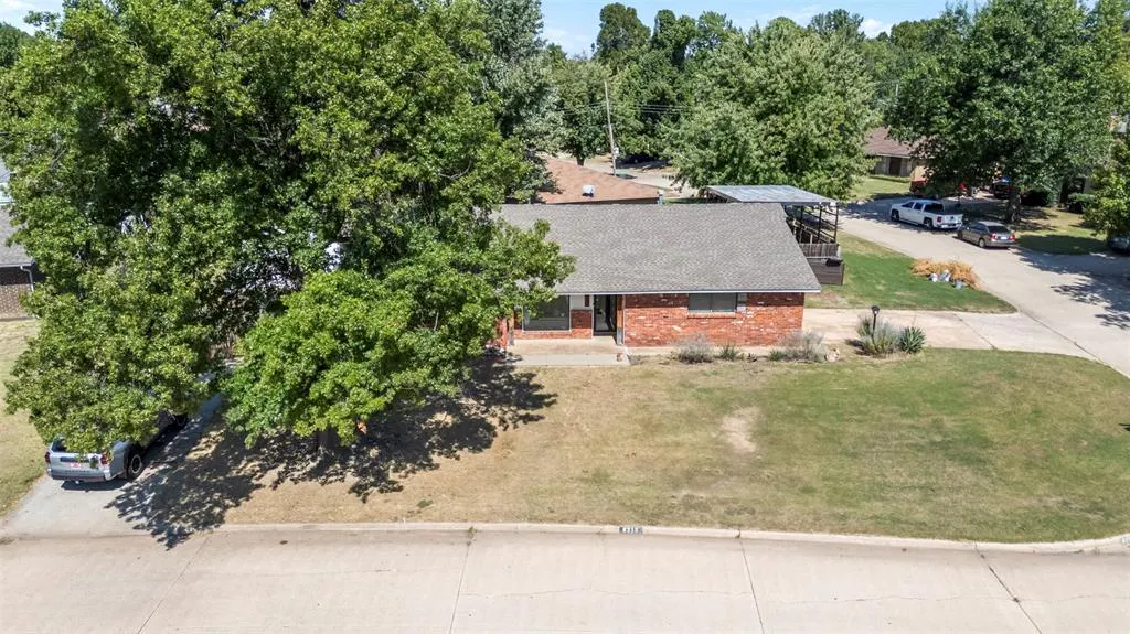Photo 34 — 8213 NW 25th Street, Bethany, OK 73008