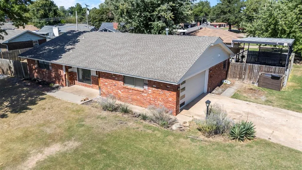 Photo 36 — 8213 NW 25th Street, Bethany, OK 73008