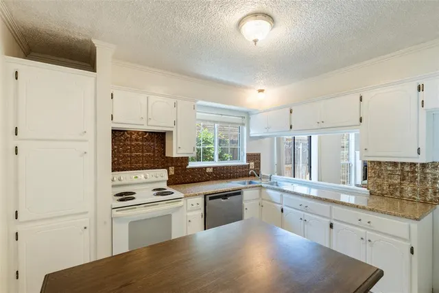 Photo 8 — 7512 NW 107th Street, Oklahoma City, OK 73162