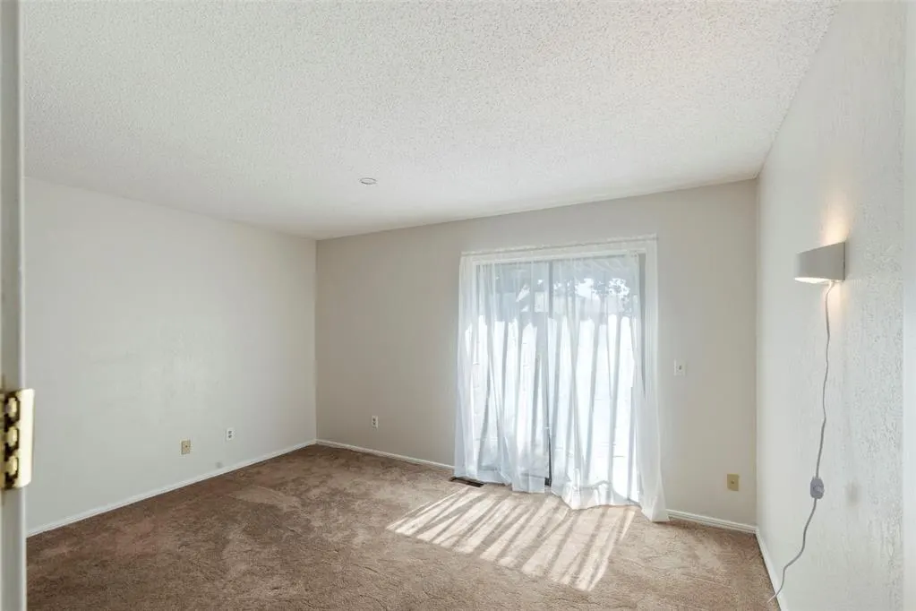 Photo 15 — 7512 NW 107th Street, Oklahoma City, OK 73162