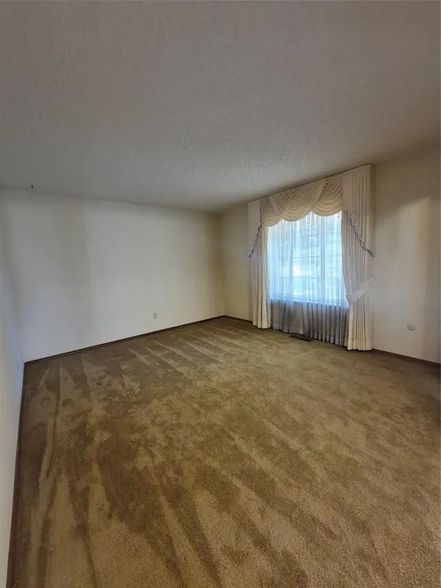 Photo 4 — 2328 Celina Drive, Midwest City, OK 73130