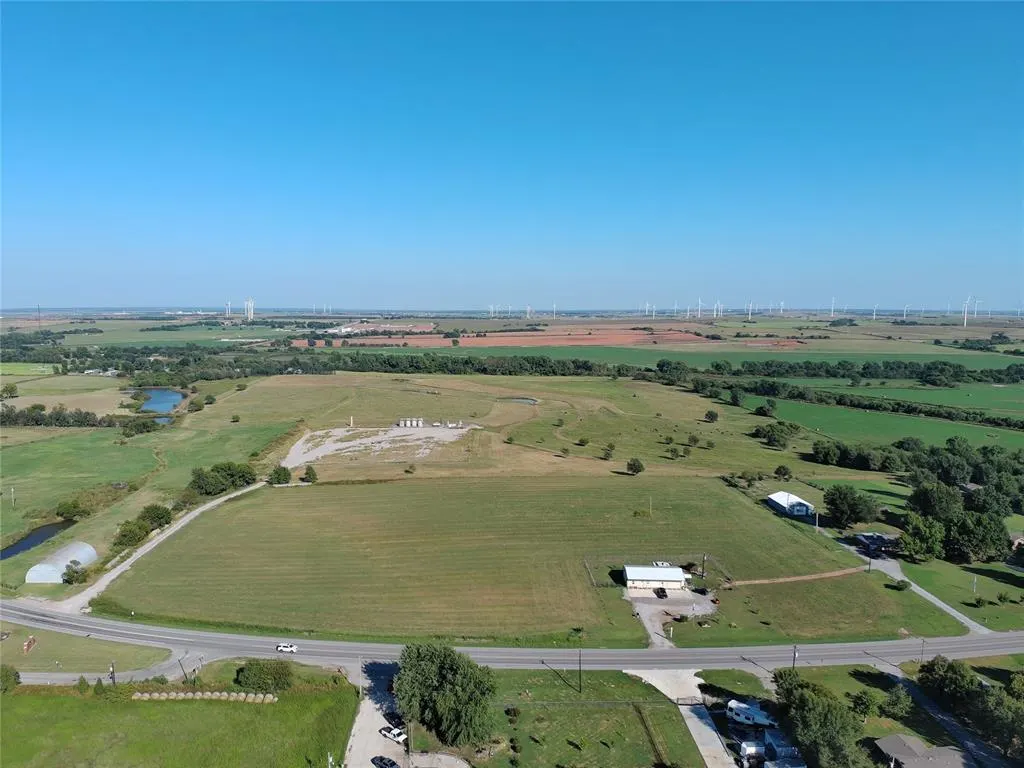 Photo 7 — S 81 Highway, Minco, OK 73059