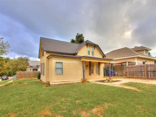 Photo 4 — 603 E Wade Street, El Reno, OK 73036