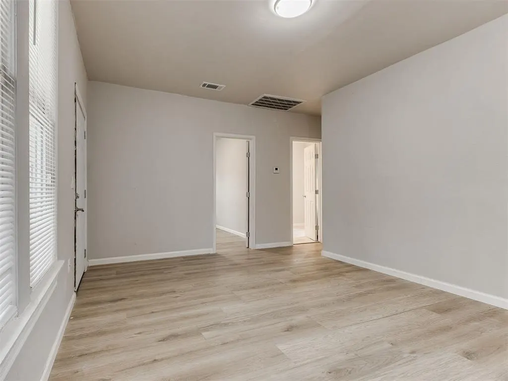 Photo 11 — 603 E Wade Street, El Reno, OK 73036