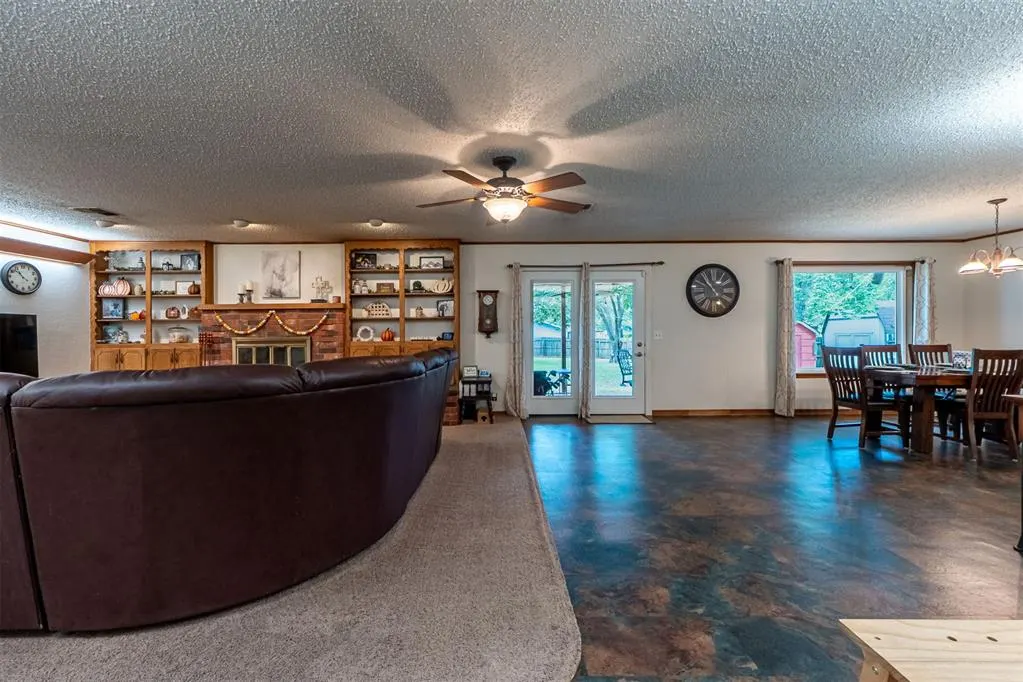 Photo 14 — 701 W McNeese Street, Marlow, OK 73055