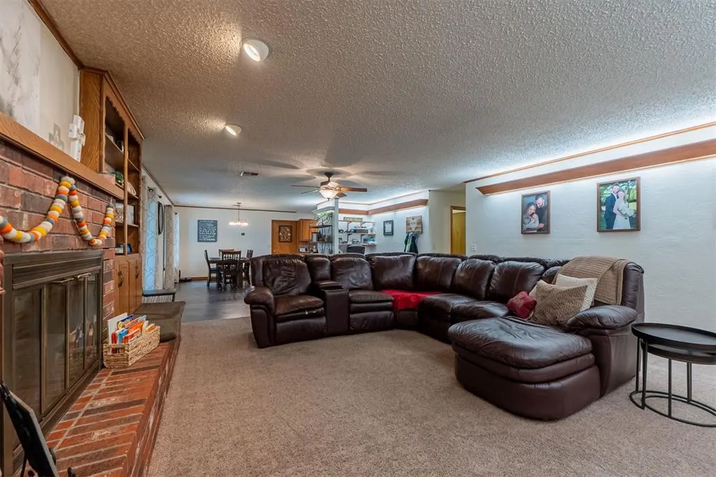 Photo 17 — 701 W McNeese Street, Marlow, OK 73055