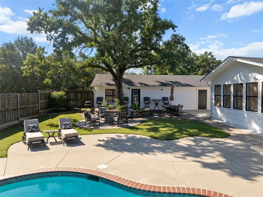 Photo 33 — 2093 Castlerock Drive, Sulphur, OK 73086