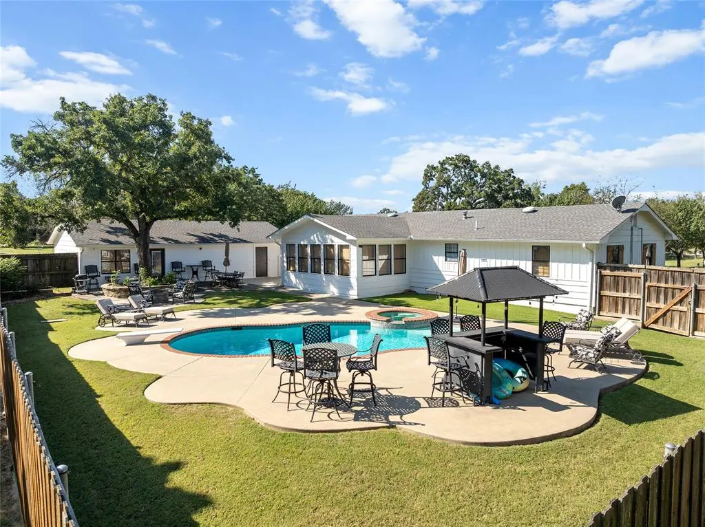 Photo 39 — 2093 Castlerock Drive, Sulphur, OK 73086