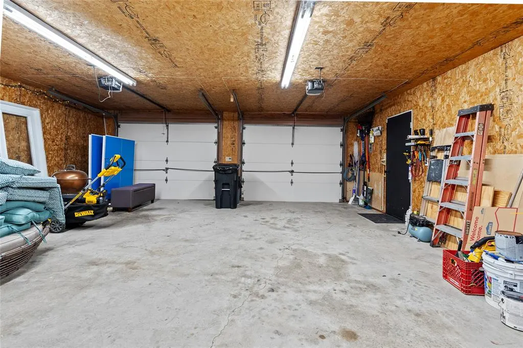 Photo 44 — 2093 Castlerock Drive, Sulphur, OK 73086